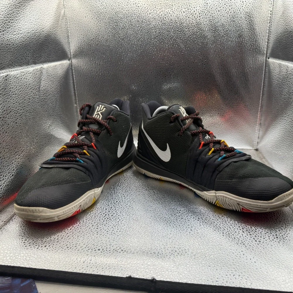 Size 7Y Nike Kyrie 5 (GS) Friends Black White Boys Basketball Sneaker AQ2456-006